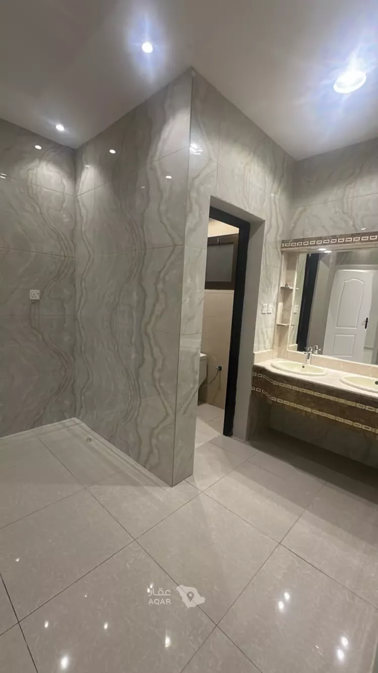 Villa for Sale in Dammam King Fahd 7