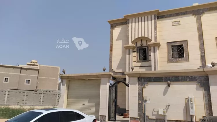 فيلا للبيع في شارع سنان بن عمرو, حي ضاحية الملك فهد, مدينة الدمام, المنطقة الشرقية