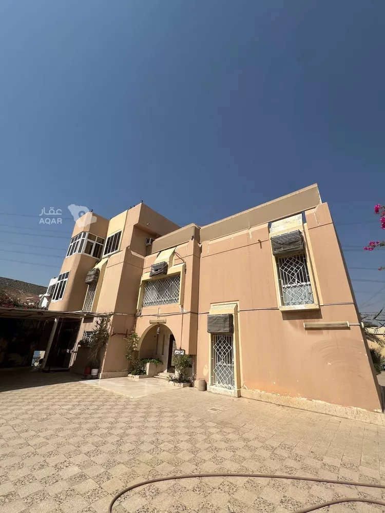 فيلا للبيع في شارع عباس بن عبادة, حي الأمير فواز الشمالى, مدينة جدة, منطقة مكة المكرمة 9