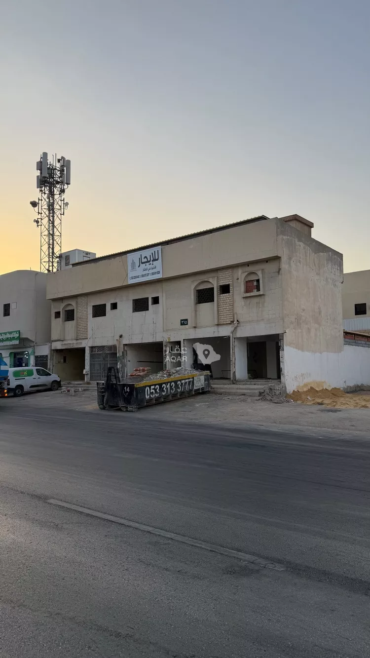 Shop for Rent in Riyadh Al Uraija Al Wusta
