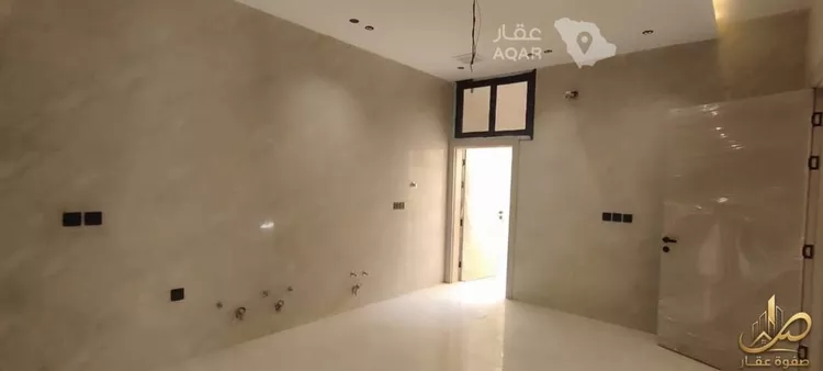 Floor for Sale in Medina As Sikkah Al Hadid 5
