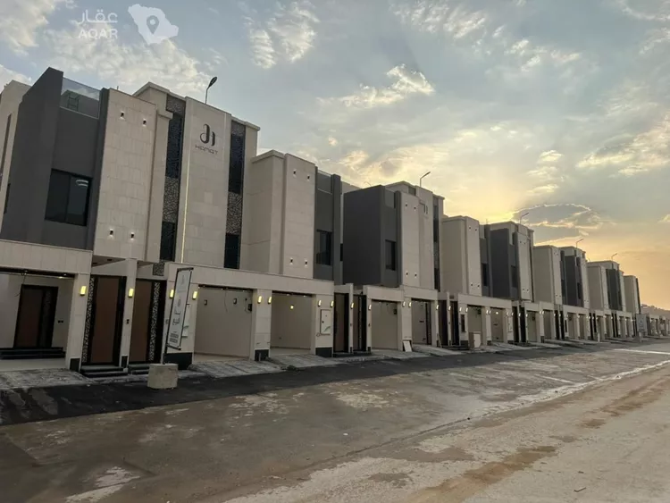 Floor for Sale in Riyadh Dirab صورة 3