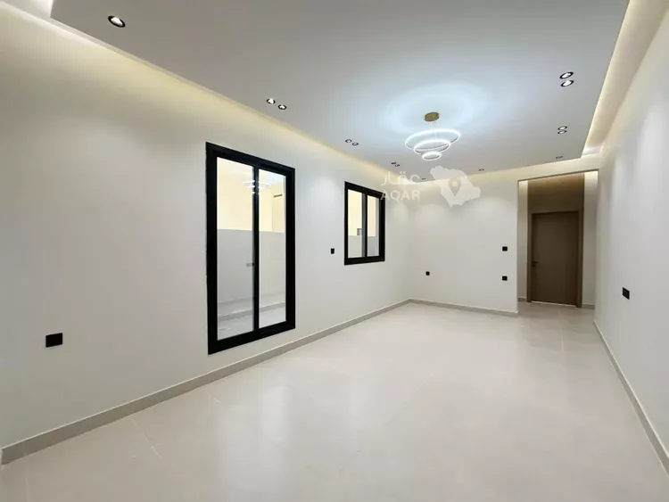 Floor for Sale in Riyadh Tuwaiq 7