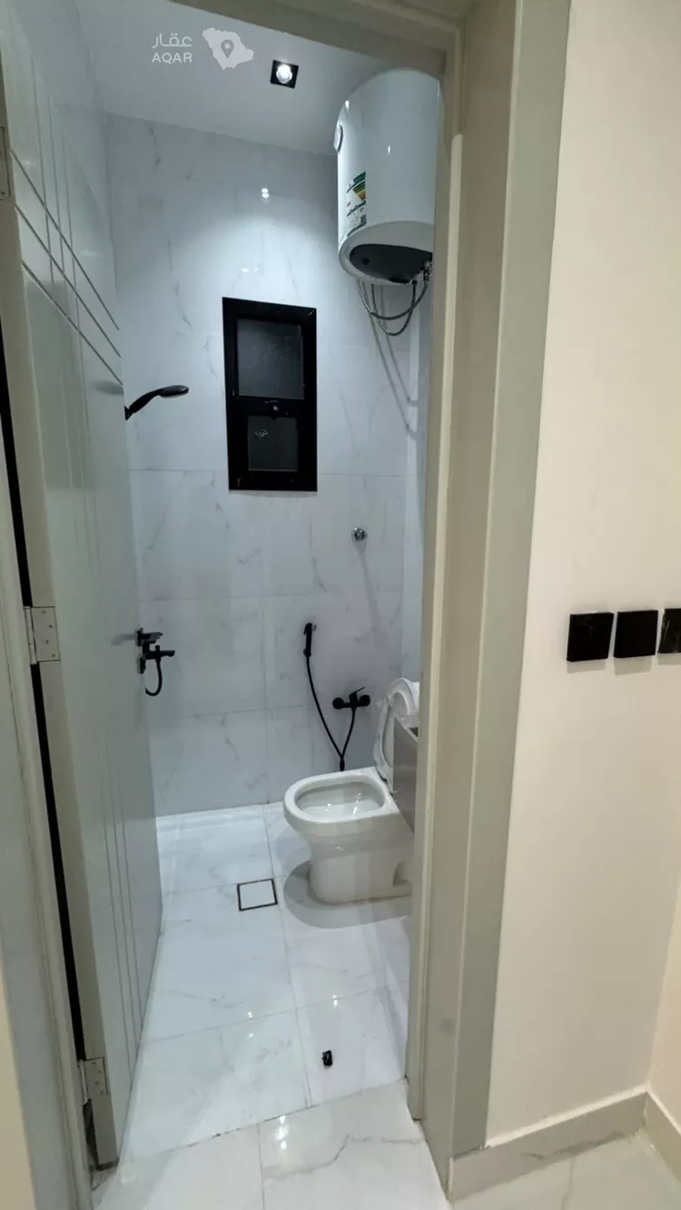 دور للبيع في شارع ااااااااا, حي طيبة, مدينة الرياض, منطقة الرياض 11