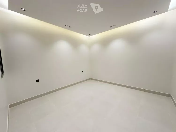 Floor for Sale in Riyadh Tuwaiq 13