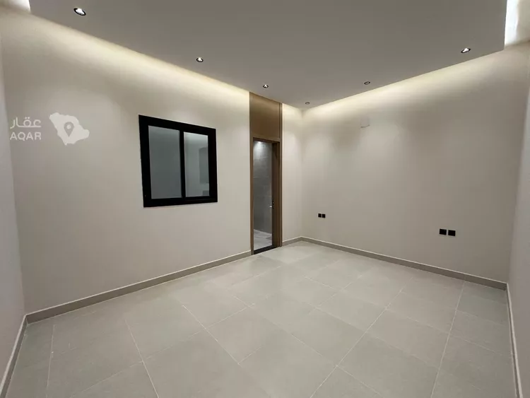 Floor for Sale in Riyadh Dirab 14
