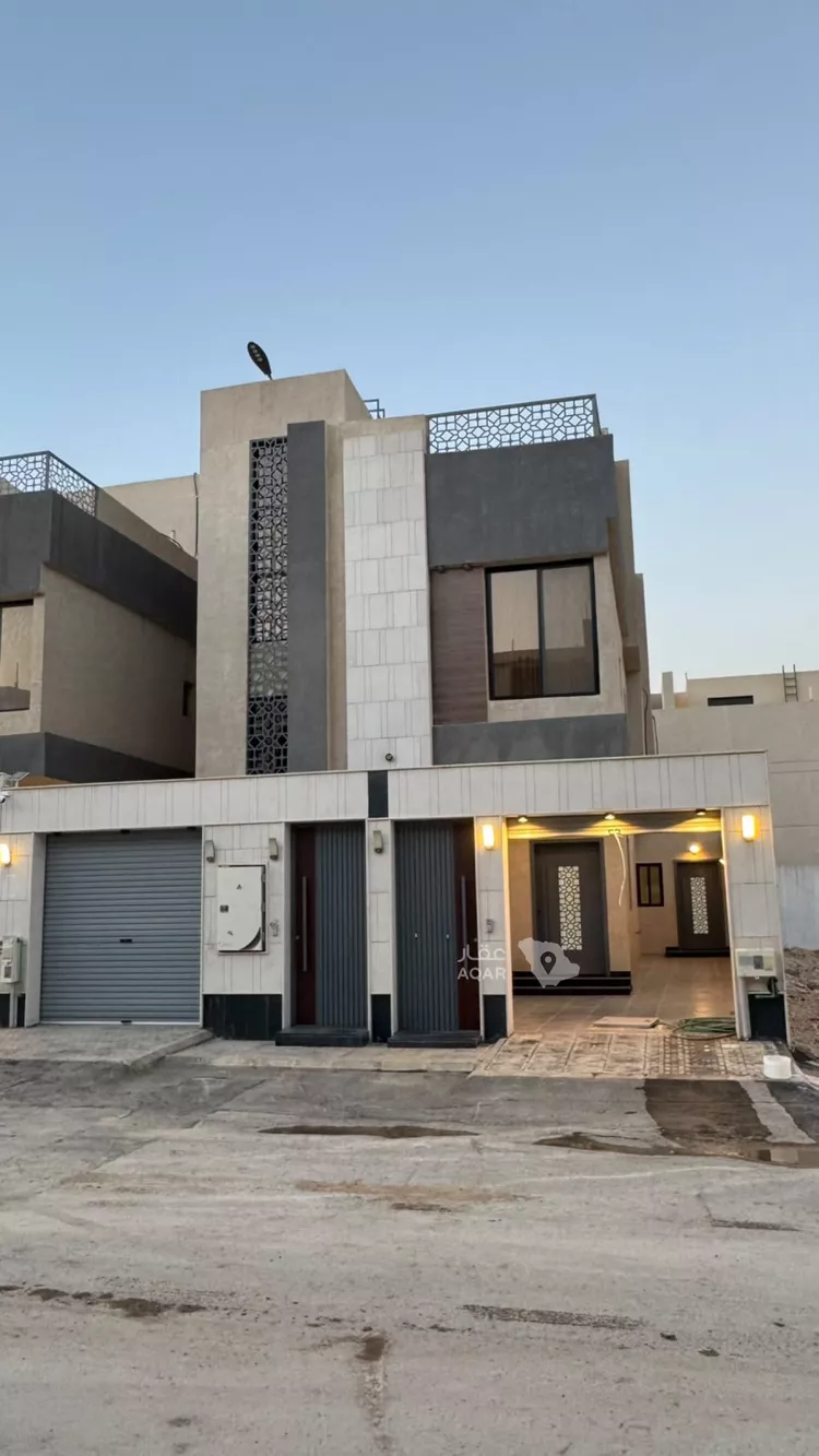 دور للبيع في شارع وادي حلي, حي ديراب, مدينة الرياض, منطقة الرياض