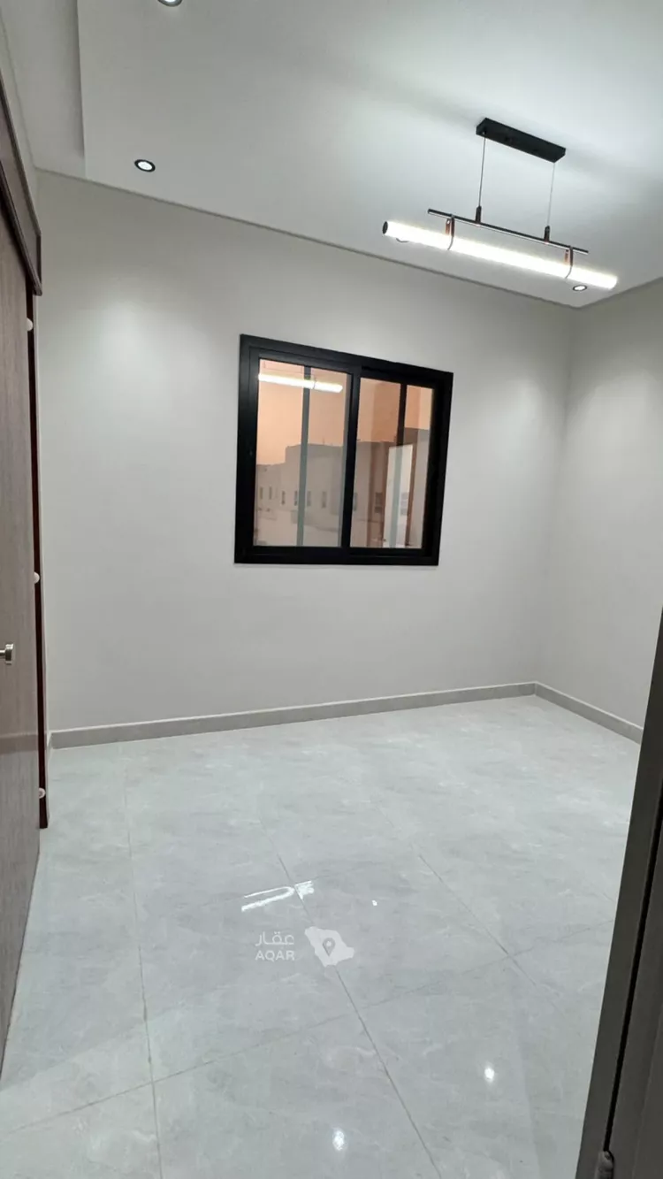 دور للبيع في شارع وادي حلي, حي ديراب, مدينة الرياض, منطقة الرياض 6