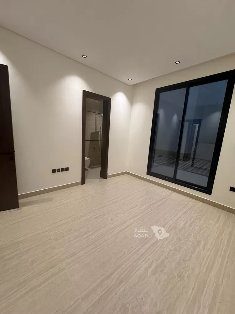 Floor for Rent in Riyadh Al Qirawan