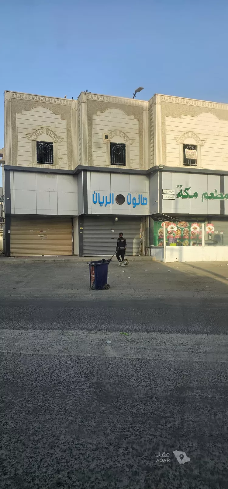 عمارة للبيع في شارع عمرو بن أمية بن خويلد الحارث(رضي الله عنه) ، حي الحرازات ، جدة ، جدة