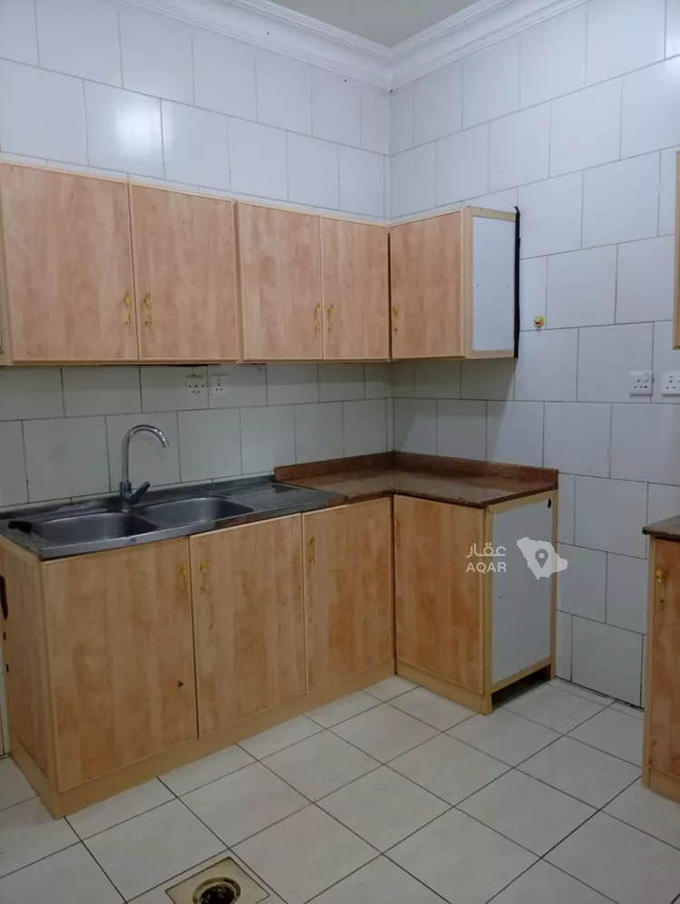 شقة للإيجار في شارع الشيخ عبد العزيز الفوزان, حي الياسمين, مدينة الرياض, منطقة الرياض صورة 4