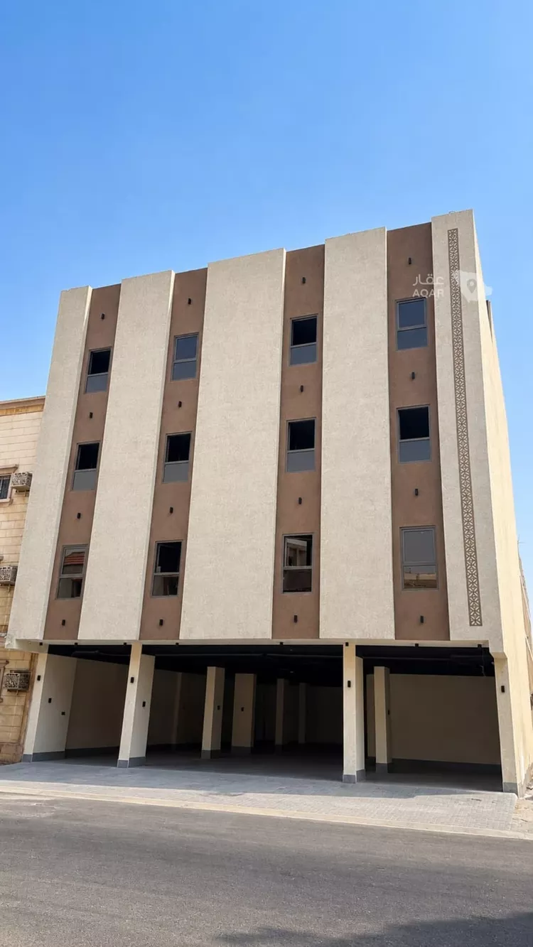 عمارة للإيجار في شارع تبوك, حي الثقبة, مدينة الخبر, المنطقة الشرقية