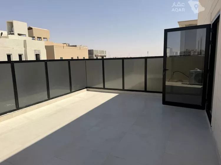 فيلا للإيجار في شارع عقرباء 187 ، العيينة ، الدرعية 9