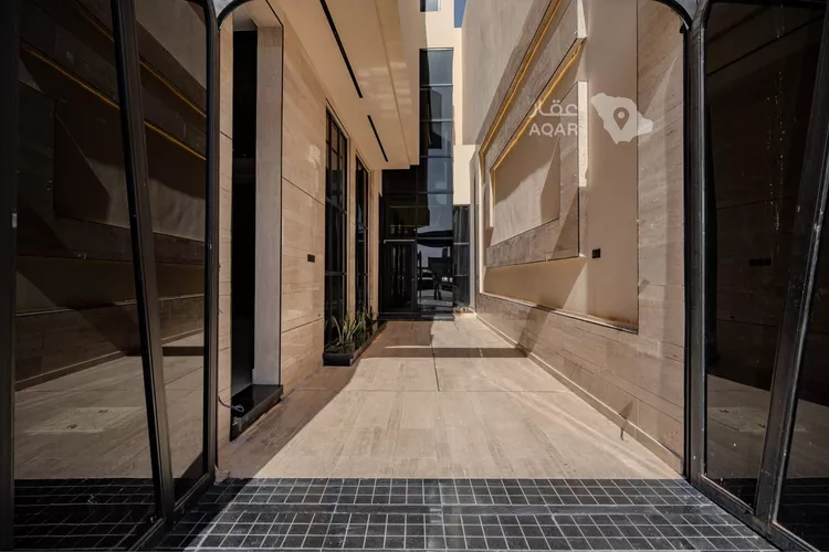 فيلا للبيع في شارع إسماعيل بن أبي الغنائم, حي المهدية, مدينة الرياض, منطقة الرياض 16