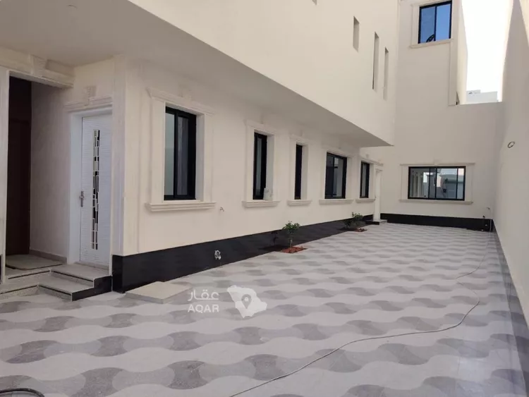 Villa for Sale in Riyadh Al Mahdiyah 2