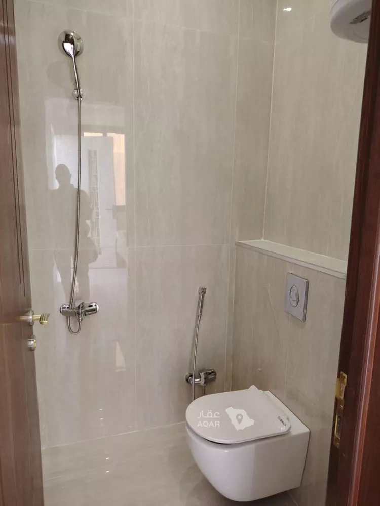 Villa for Sale in Riyadh Al Mahdiyah 3