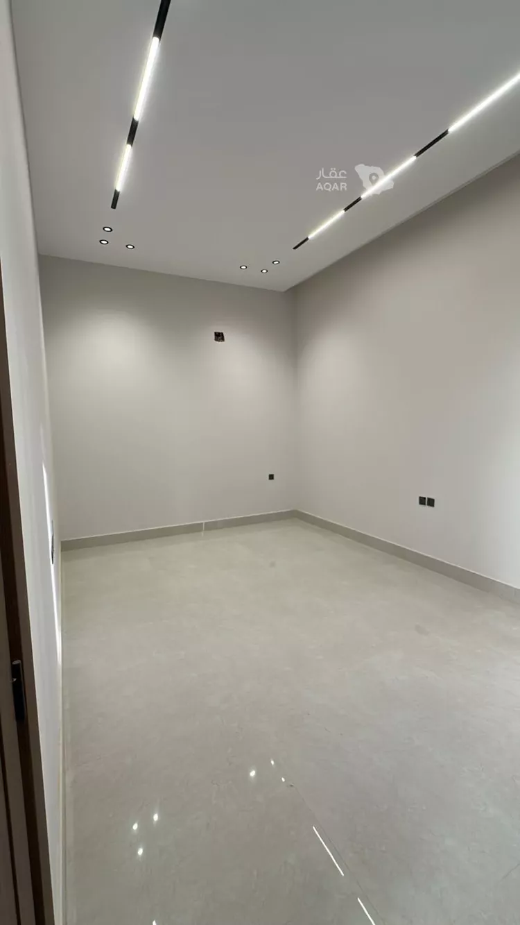 Villa for Sale in Riyadh Al Mahdiyah 10