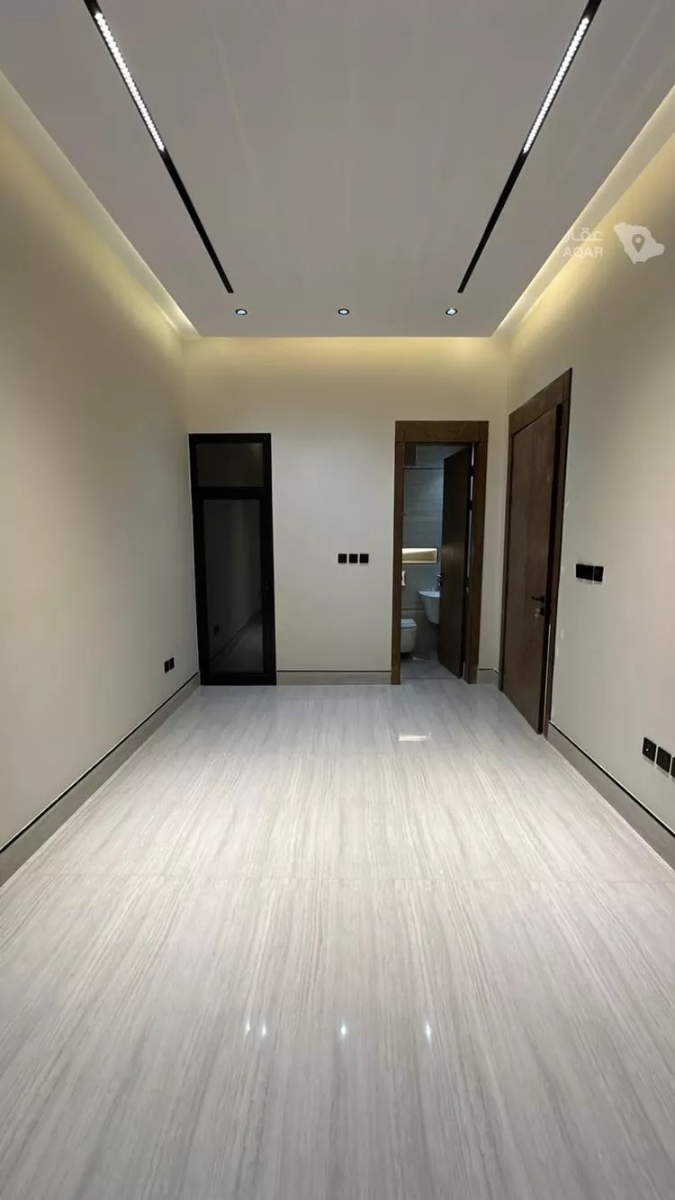فيلا للبيع في شارع المظفر بن النموذج, حي المهدية, مدينة الرياض, منطقة الرياض 3