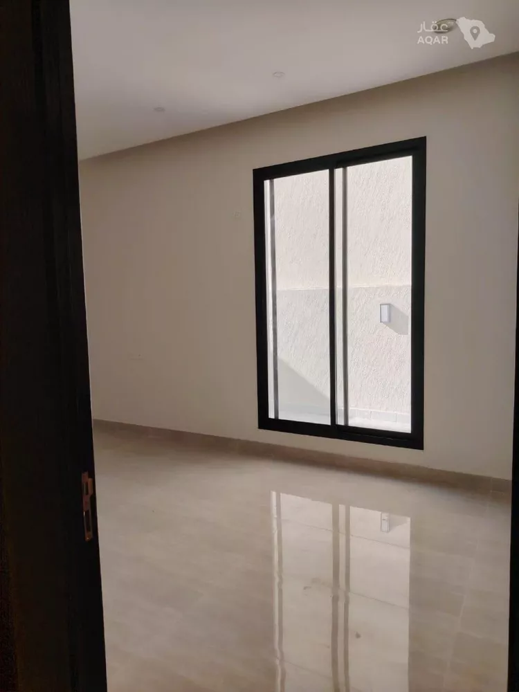 Villa for Sale in Riyadh Al Mahdiyah 4