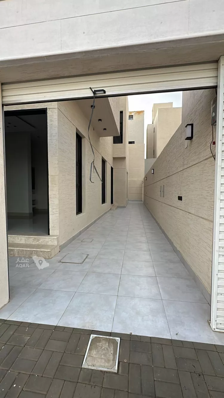 Villa for Sale in Riyadh Al Mahdiyah 15