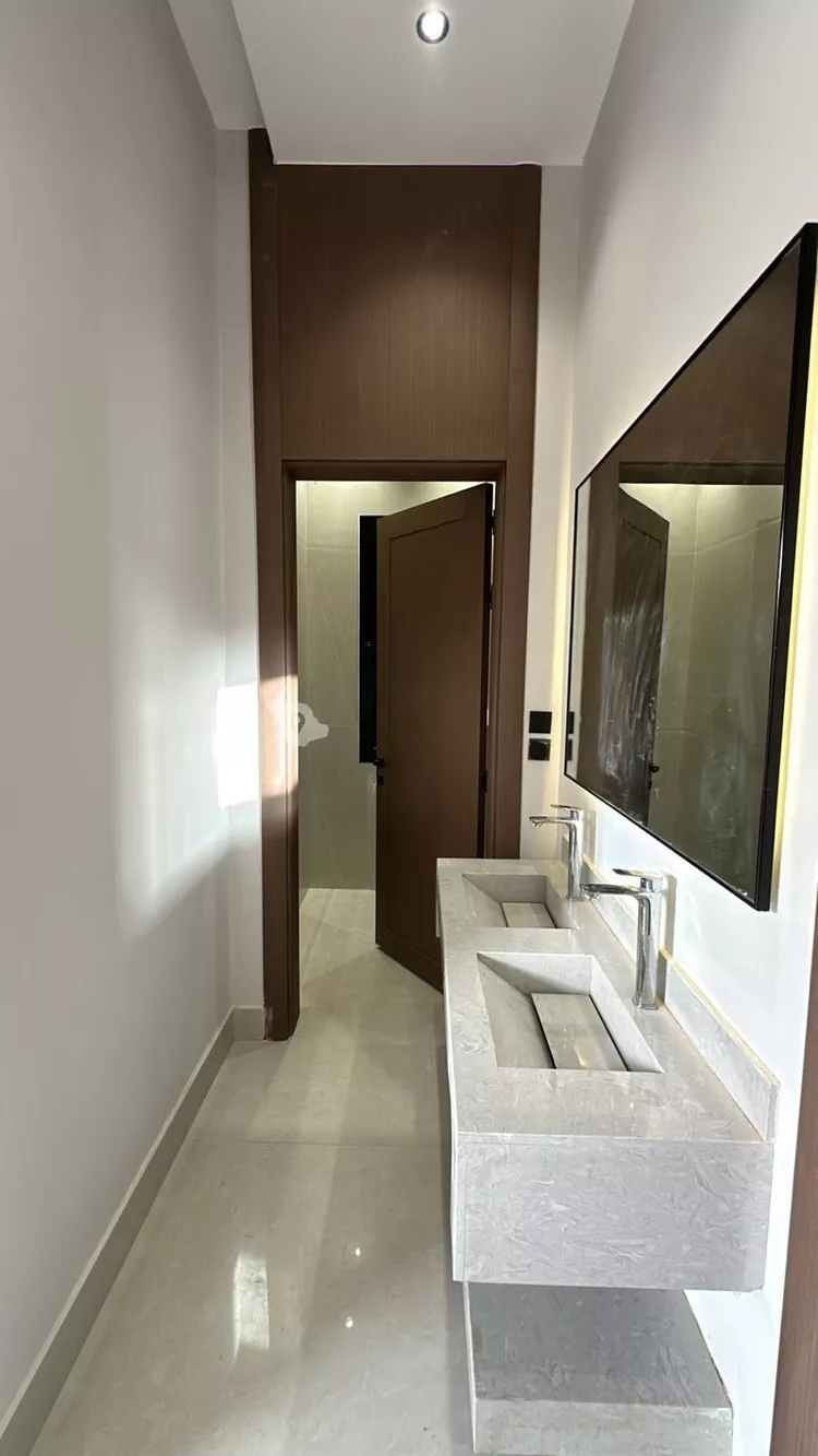 Villa for Sale in Riyadh Al Mahdiyah 14