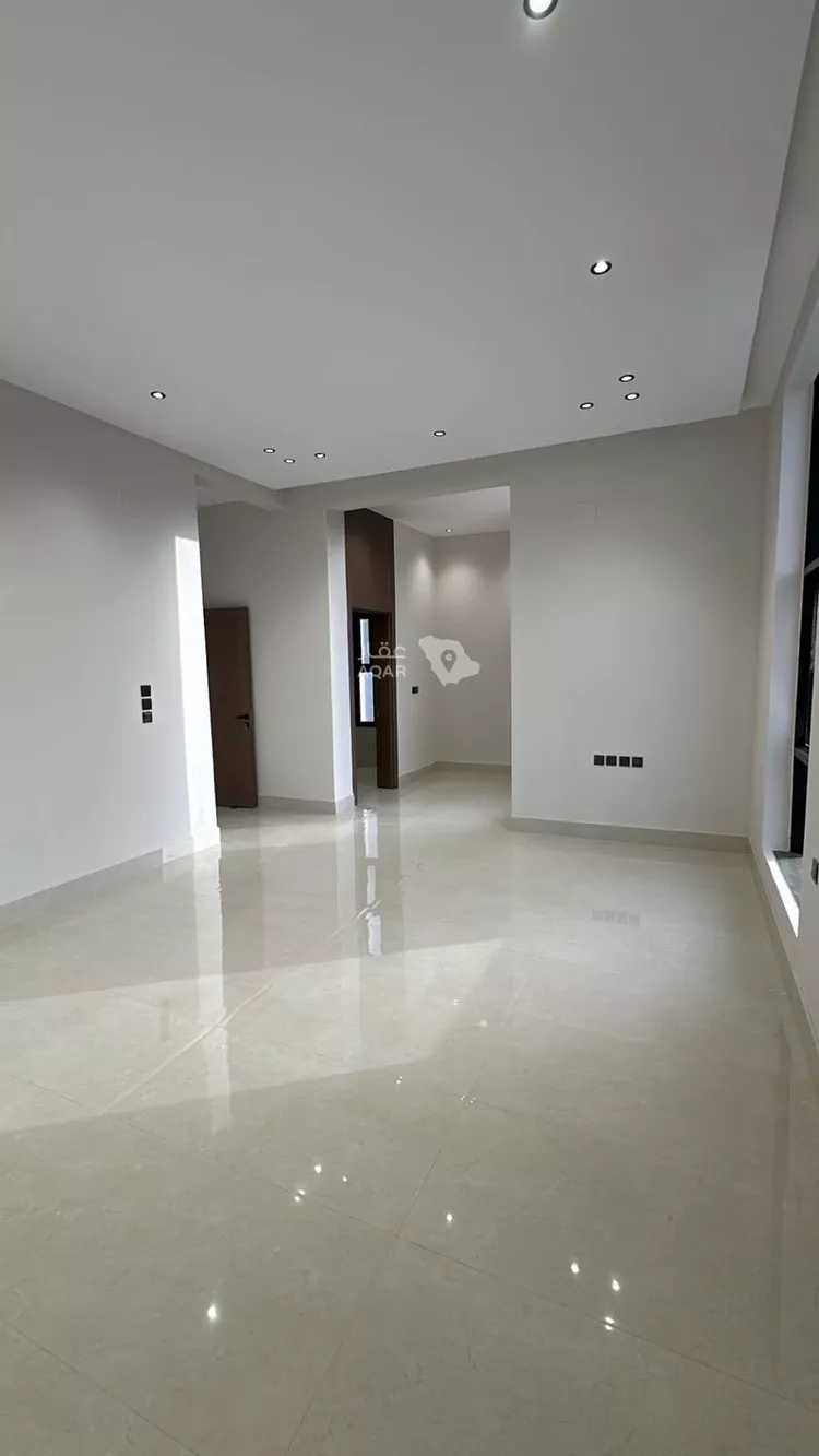 Villa for Sale in Riyadh Al Mahdiyah 6