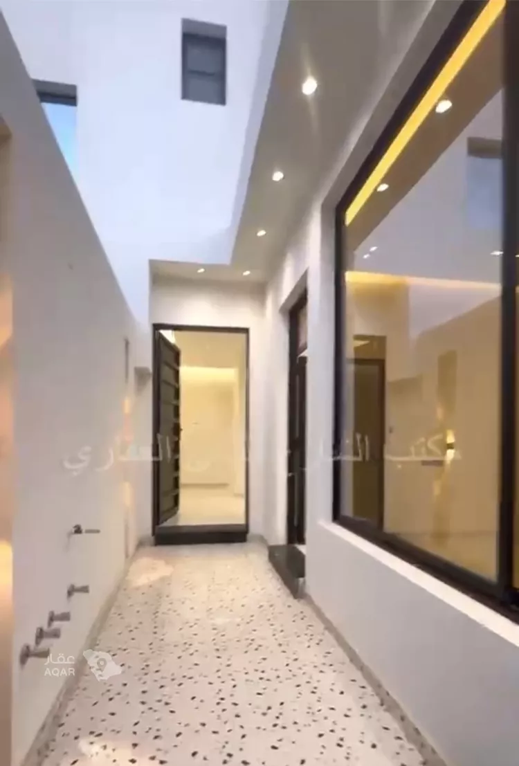 شقة للبيع في شارع سلمان الحنبلي, حي الأمير سلطان بن عبدالعزيز, مدينة المجمعة, منطقة الرياض 2