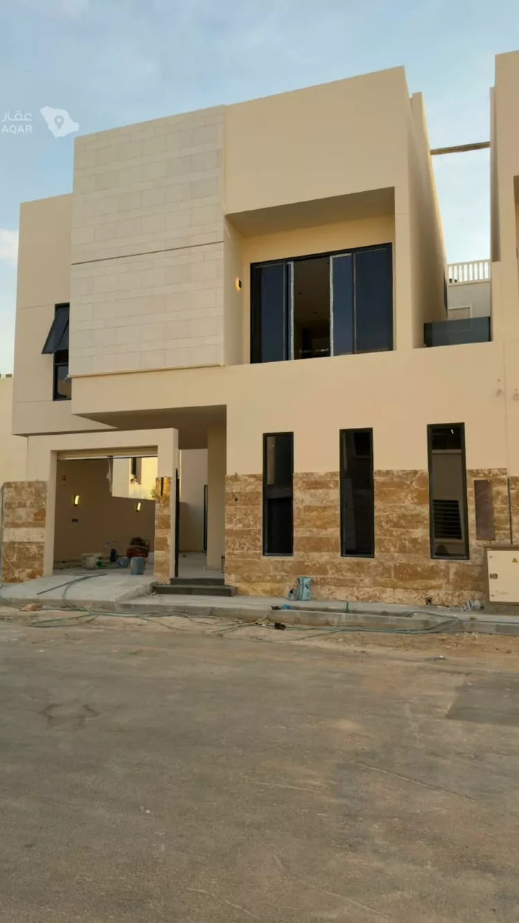فيلا للبيع في شارع 405 المهدية, حي المهدية, مدينة الرياض, منطقة الرياض صورة 3