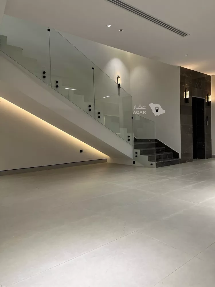 Villa for Sale in Riyadh Al Mahdiyah 9