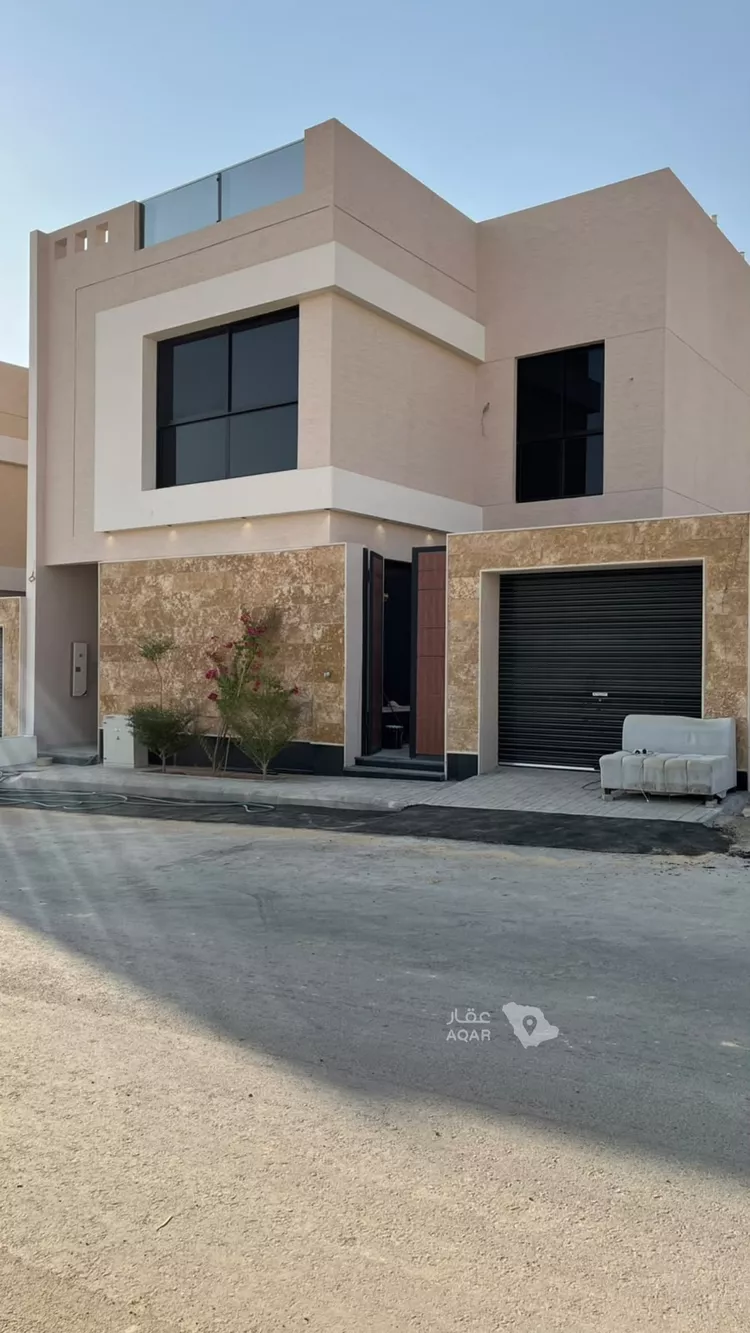 فيلا للبيع في شارع أبي محمد الطوسي, حي المهدية, مدينة الرياض, منطقة الرياض صورة 2