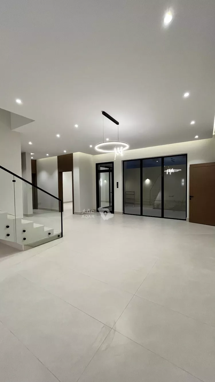 Villa for Sale in Riyadh Al Mahdiyah 4