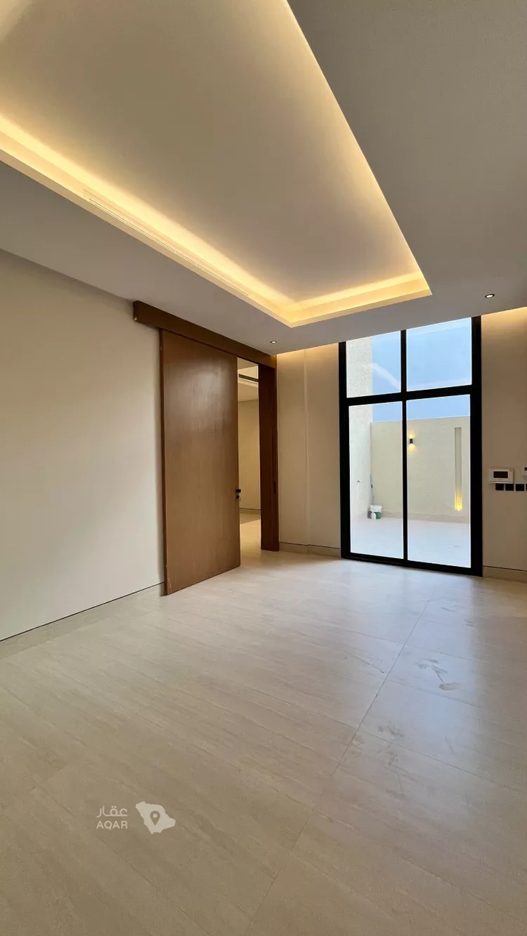 Villa for Sale in Riyadh Al Mahdiyah 4