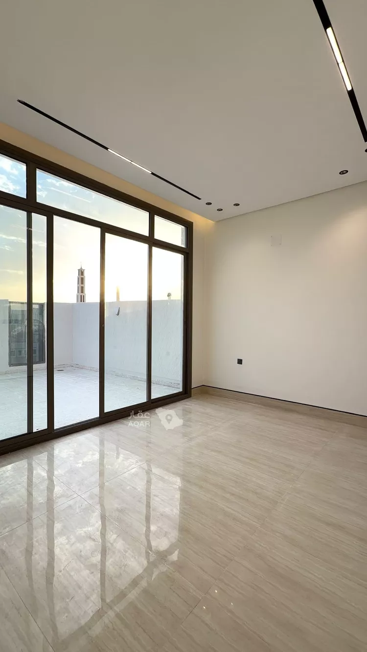 Villa for Sale in Riyadh Al Mahdiyah 8
