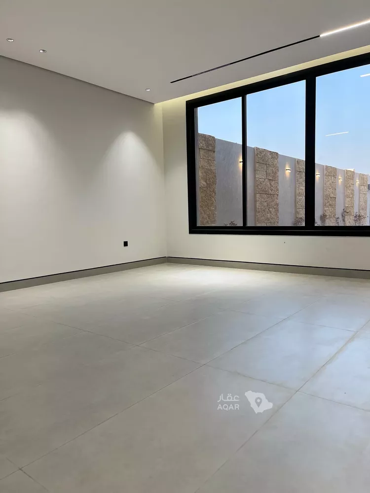 Villa for Sale in Riyadh Al Mahdiyah 11