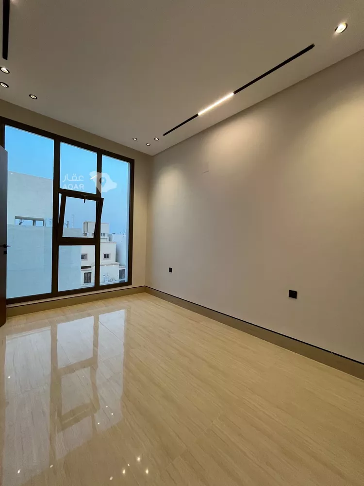 Villa for Sale in Riyadh Al Mahdiyah 15