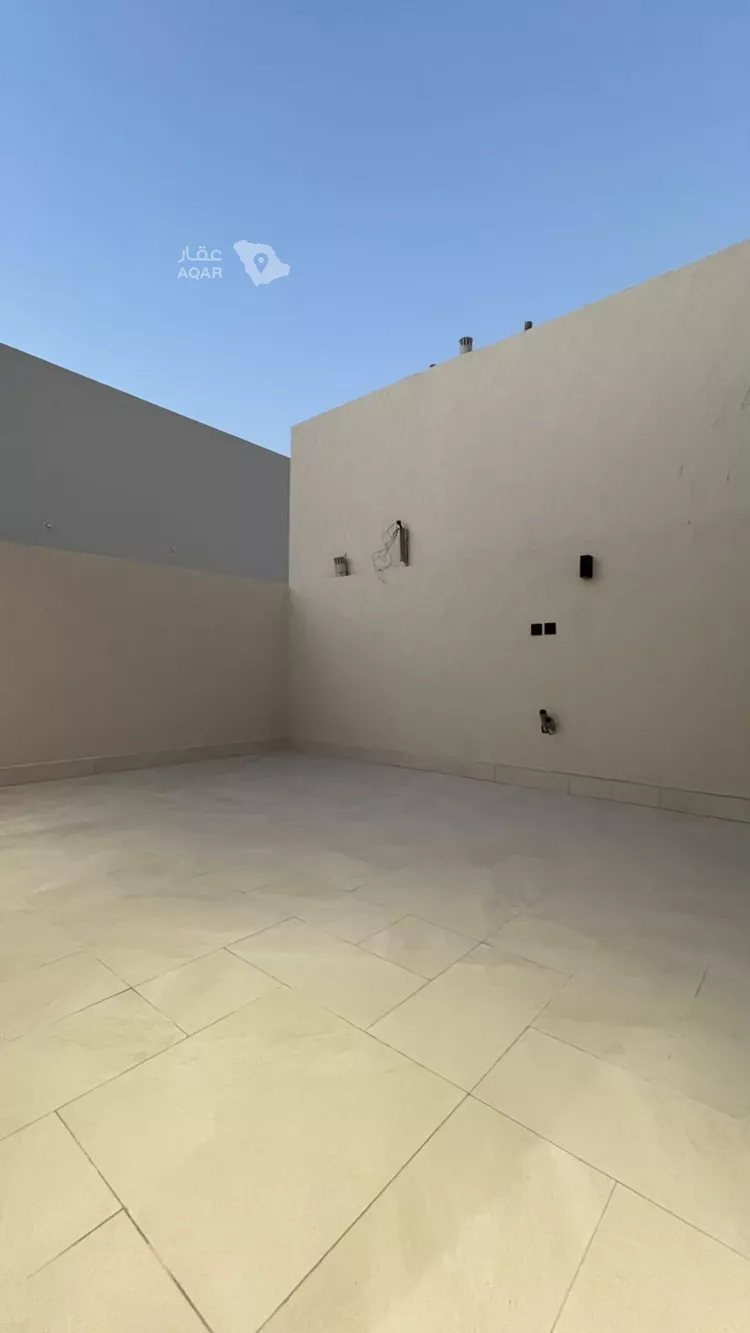 فيلا للبيع في شارع عمر بن عبدالقادر مفتي, حي المهدية, مدينة الرياض, منطقة الرياض 14
