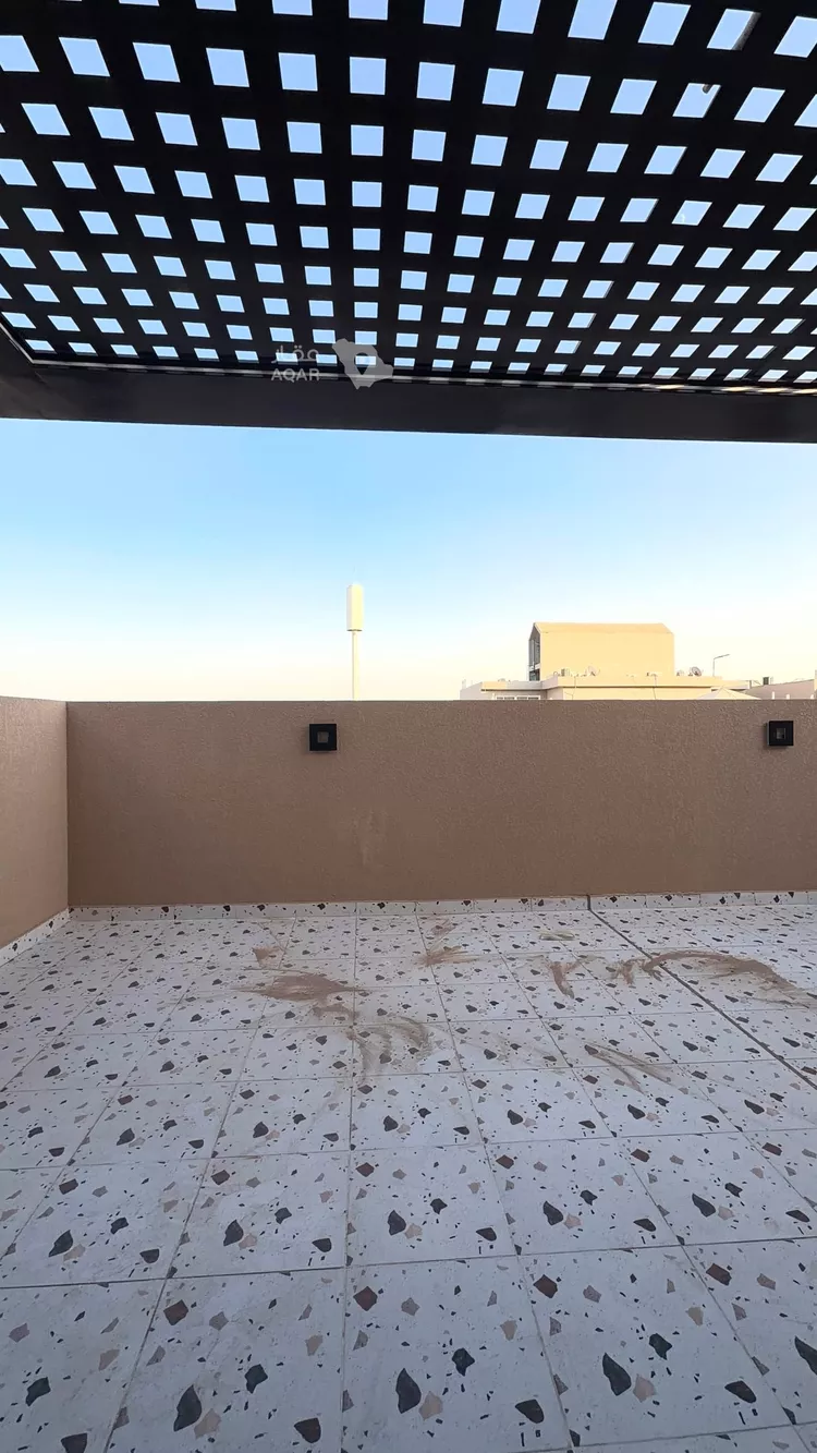 فيلا للبيع في شارع فؤاد سزكين, حي المهدية, مدينة الرياض, منطقة الرياض 7