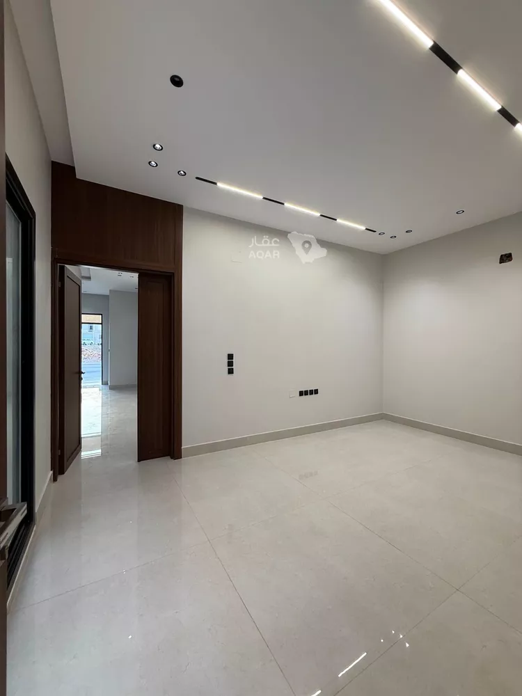 Villa for Sale in Riyadh Al Mahdiyah 7