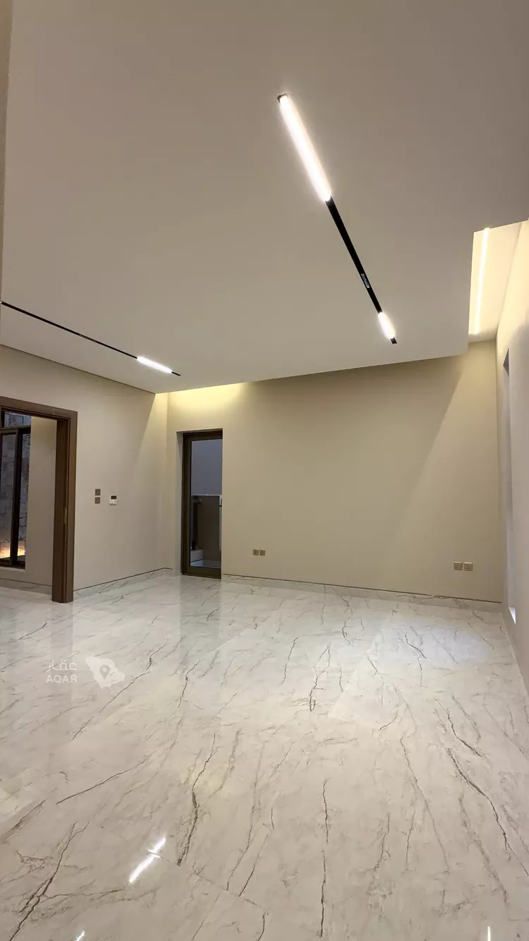 Villa for Sale in Riyadh Al Mahdiyah 10