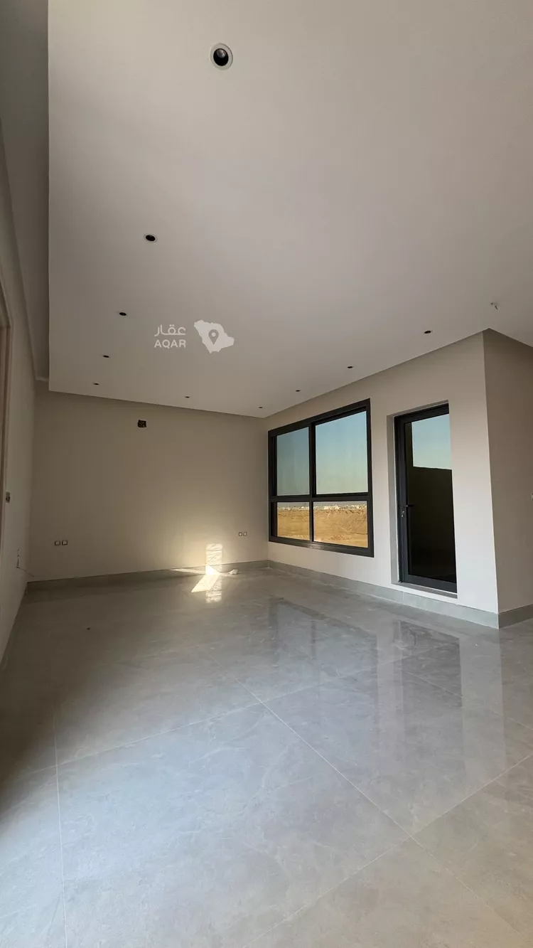 فيلا للبيع في شارع ابي الشيخ الاصبهاني, حي المهدية, مدينة الرياض, منطقة الرياض 8