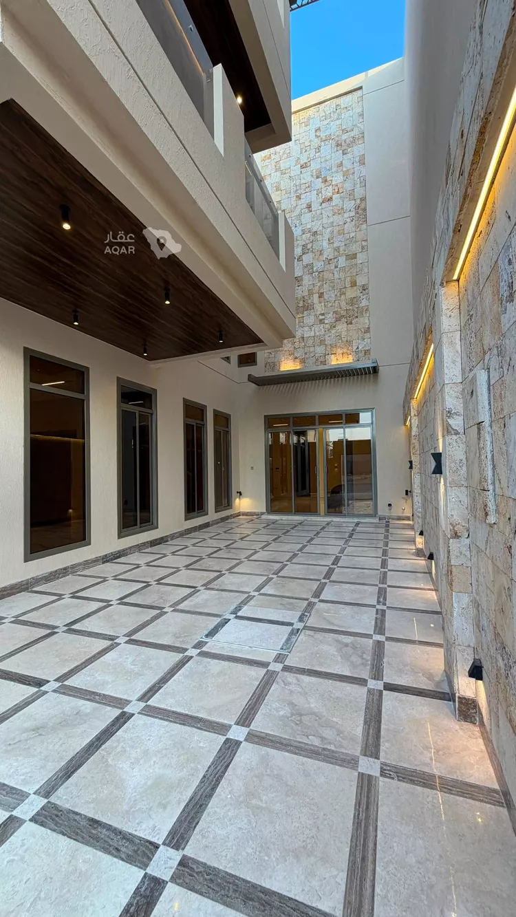 Villa for Sale in Riyadh Al Mahdiyah 4