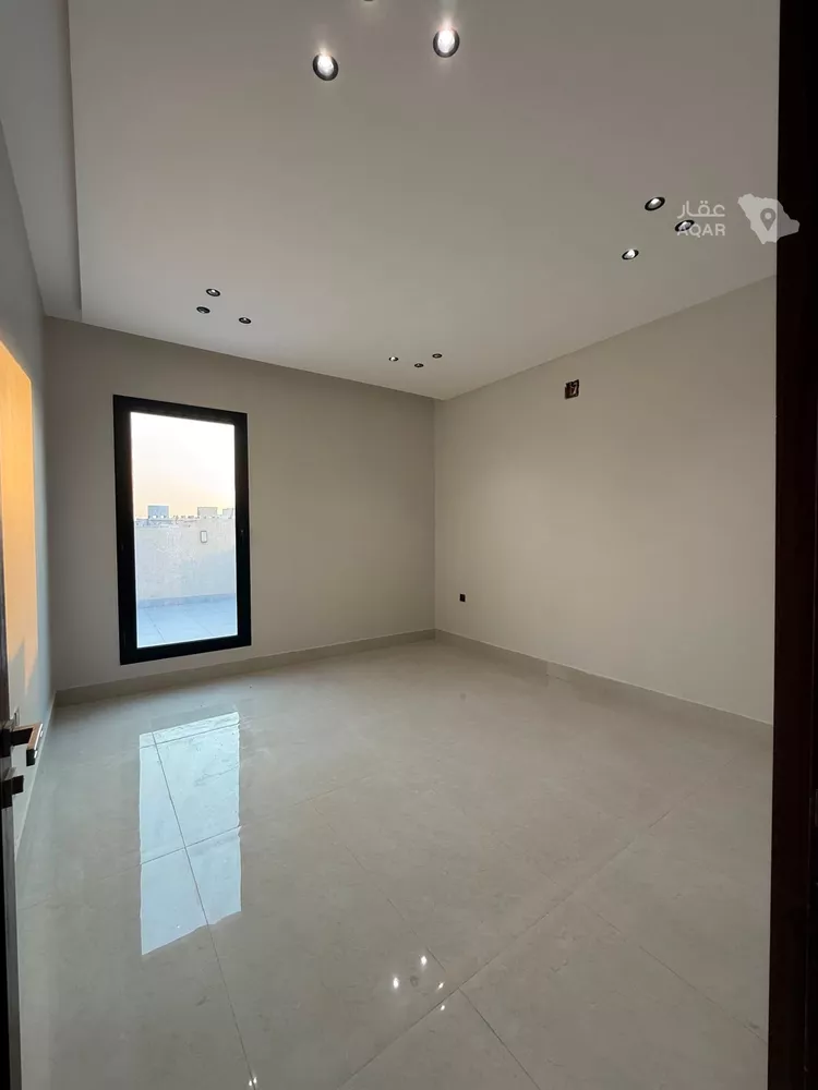 Villa for Sale in Riyadh Al Mahdiyah 10