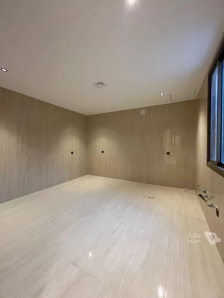 Villa for Sale in Riyadh Al Mahdiyah 11