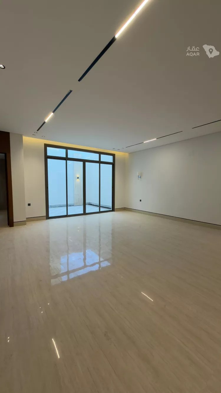 Villa for Sale in Riyadh Al Mahdiyah 6