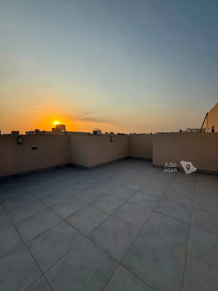 Villa for Sale in Riyadh Al Mahdiyah 12