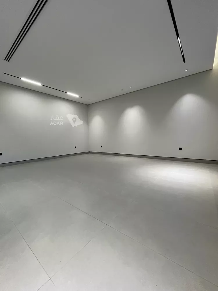 Villa for Sale in Riyadh Al Mahdiyah 10