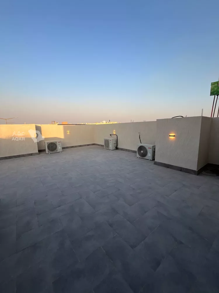 Villa for Sale in Riyadh Al Mahdiyah 23