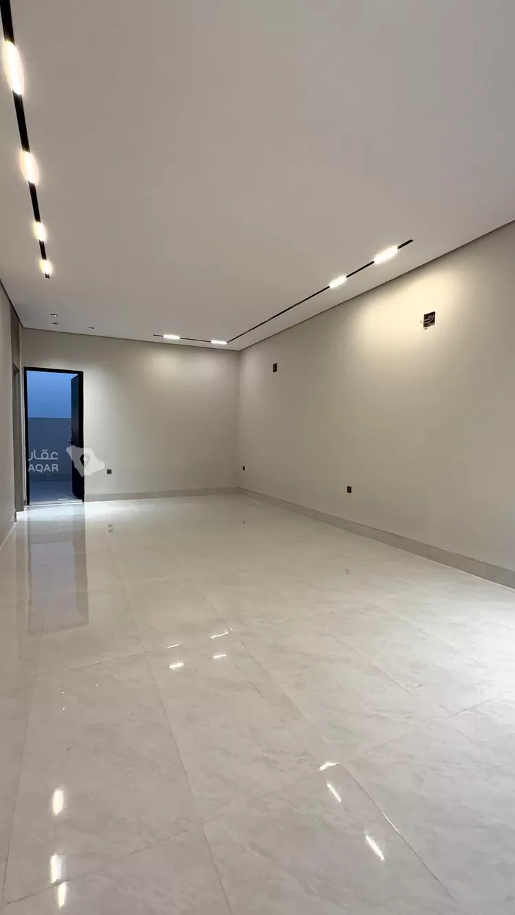 فيلا للبيع في شارع عبداللطيف بن المبارك, حي المهدية, مدينة الرياض, منطقة الرياض 6