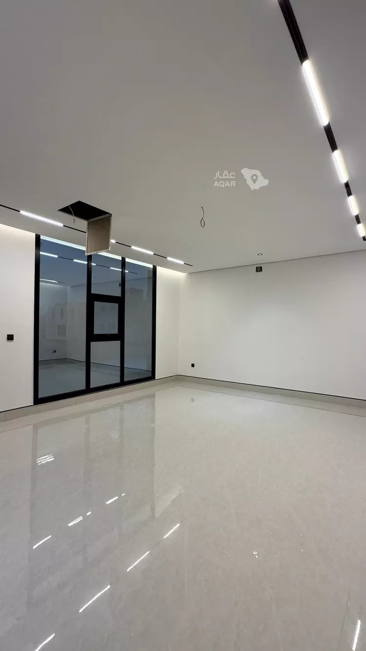 Villa for Sale in Riyadh Al Mahdiyah 6