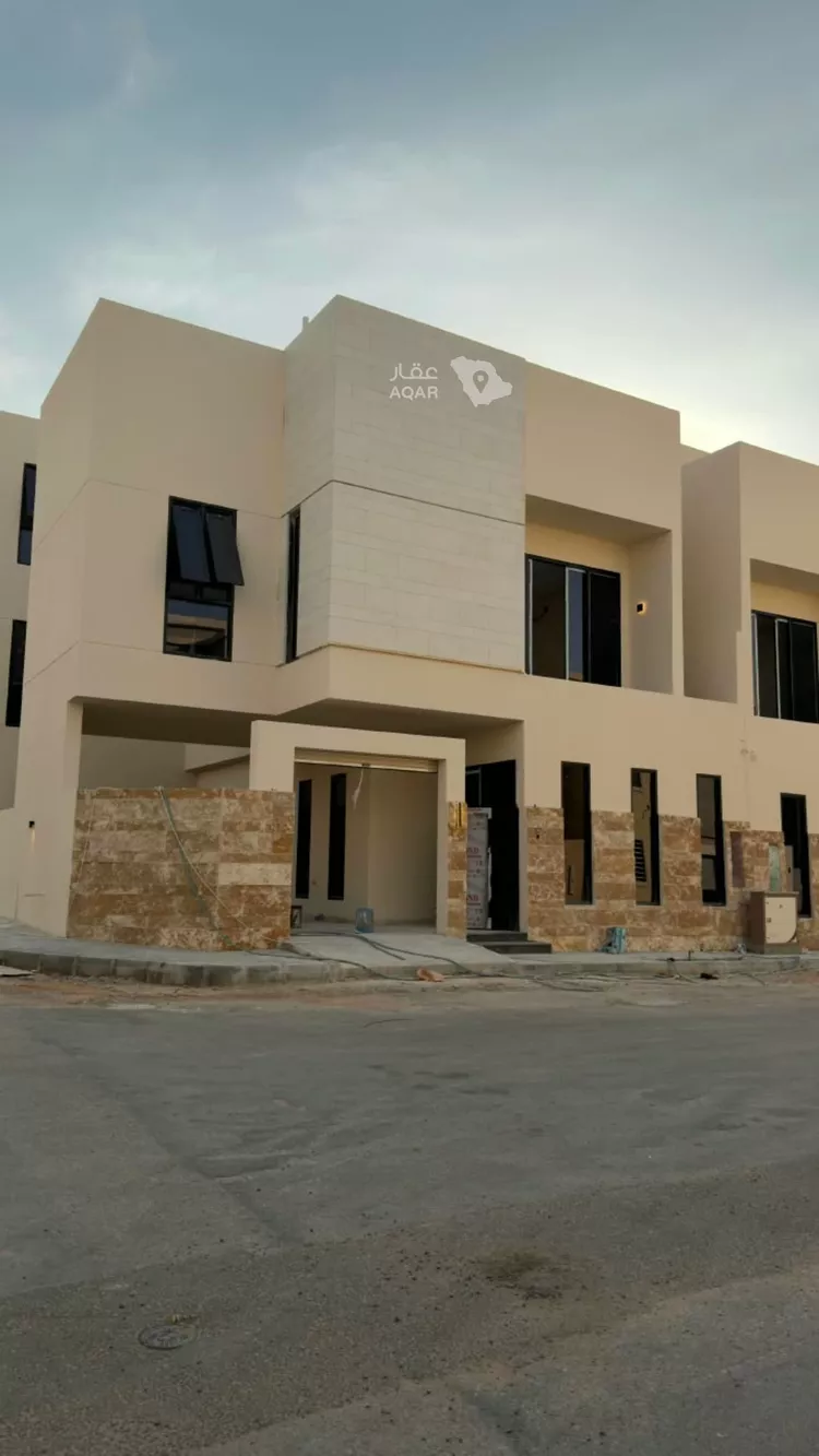 فيلا للبيع في شارع 405 المهدية, حي المهدية, مدينة الرياض, منطقة الرياض صورة 2